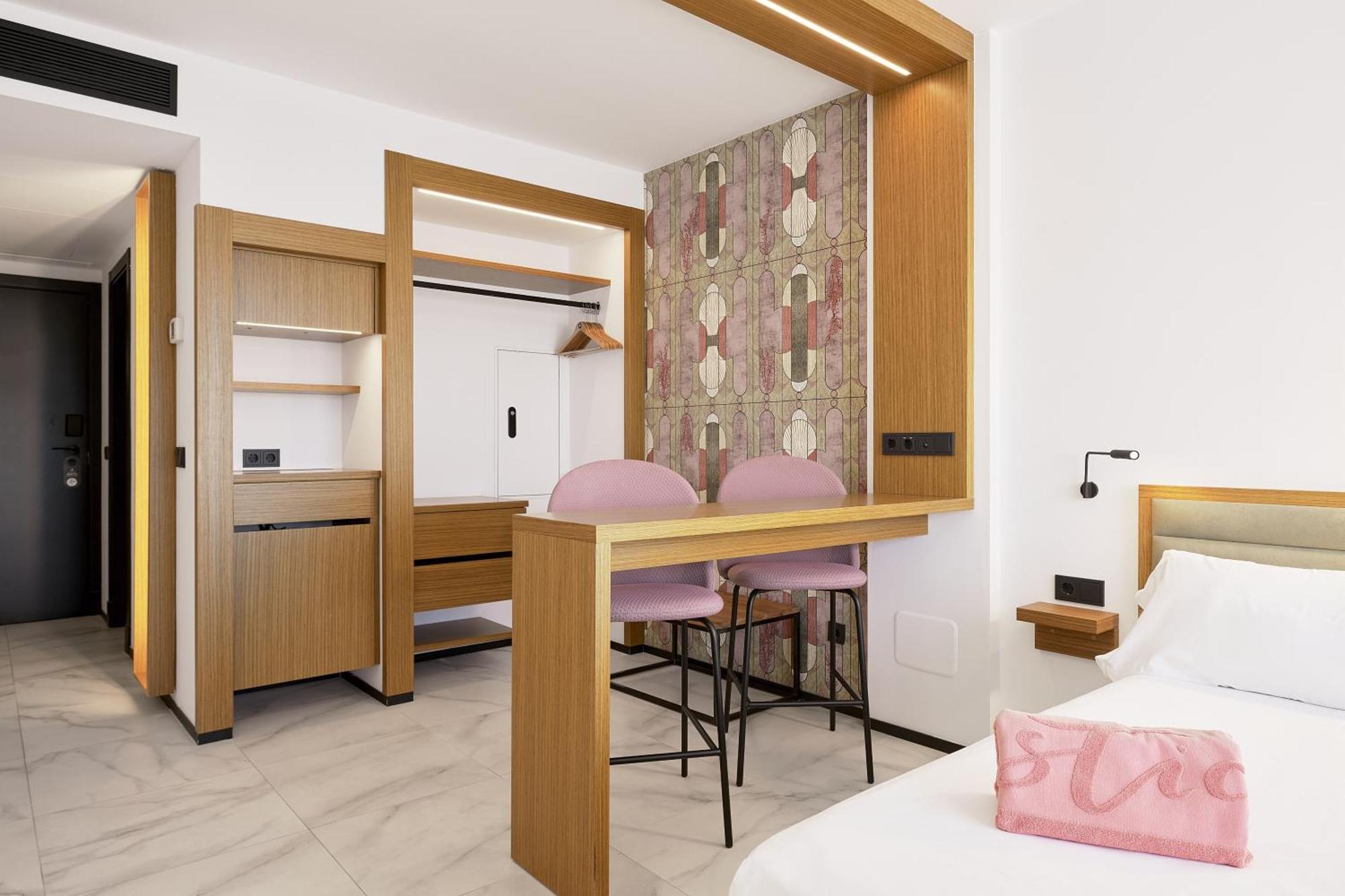 Stic Urban Hotel & Spa San Antonio  Bagian luar foto